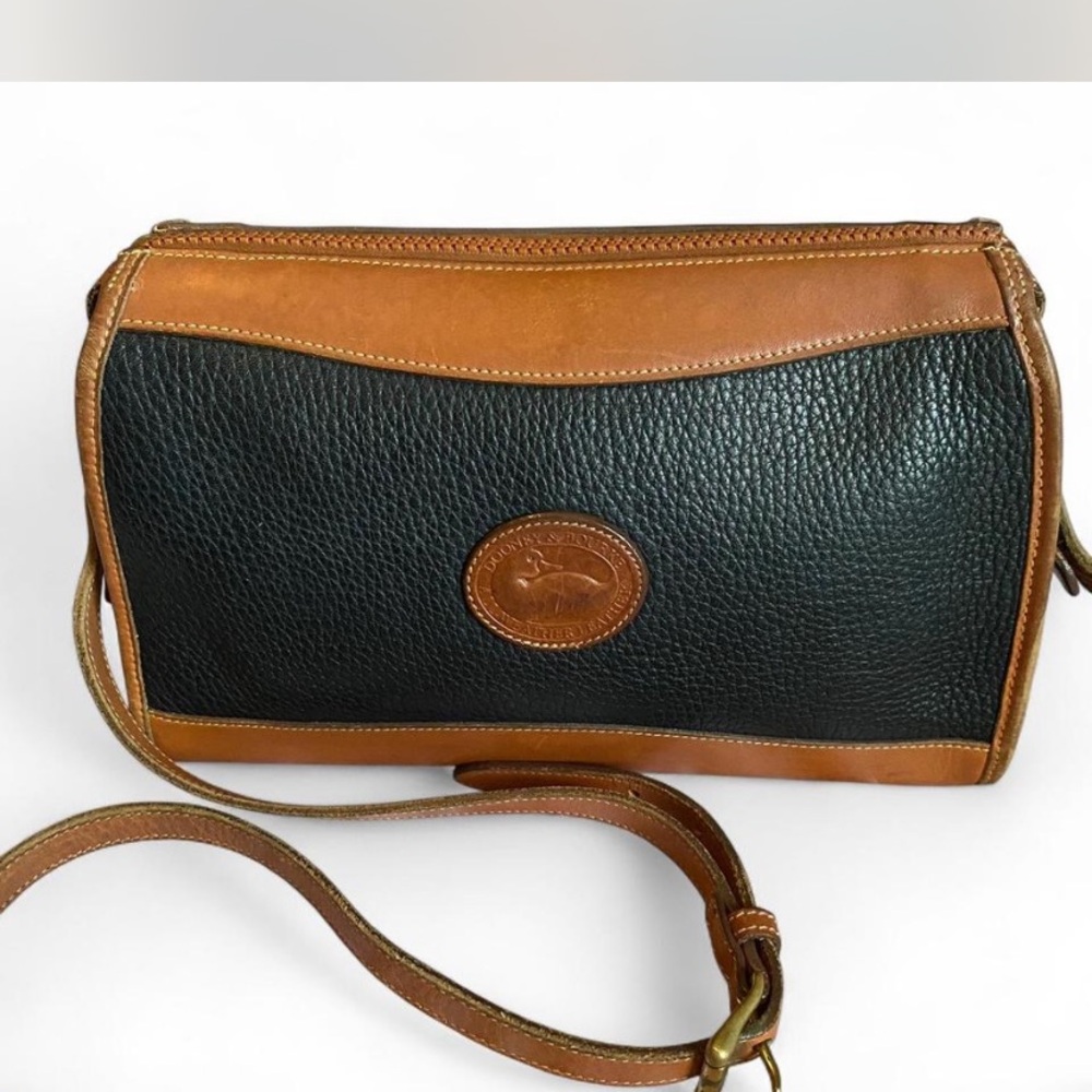 Dooney & Bourke Black and Brown Leather Shoulder Bag with Classic Design